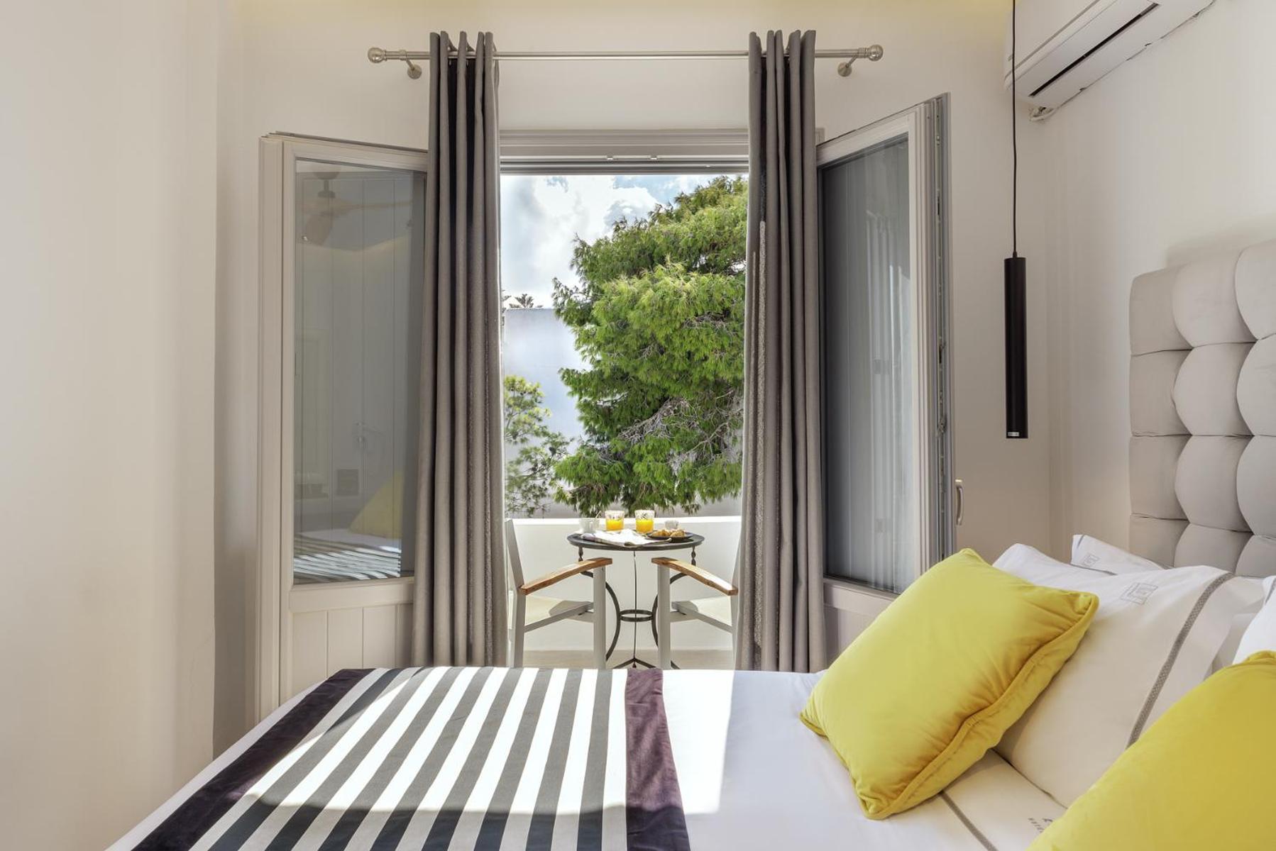 Kalisti Hotel & Suites Fira  Exteriör bild